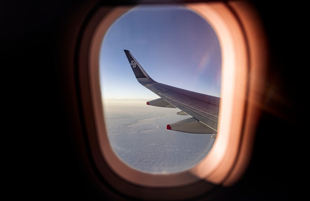 air-nz-wing-out-plane-window