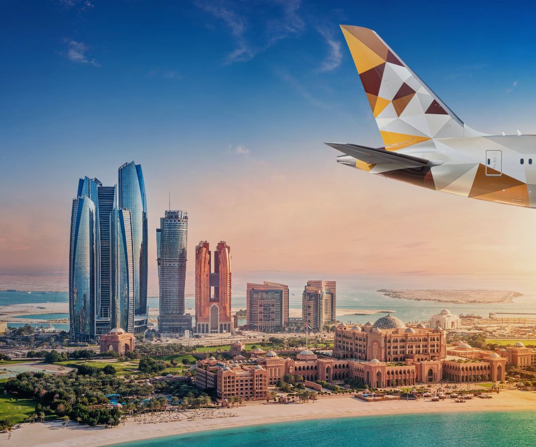 Etihad plane in air