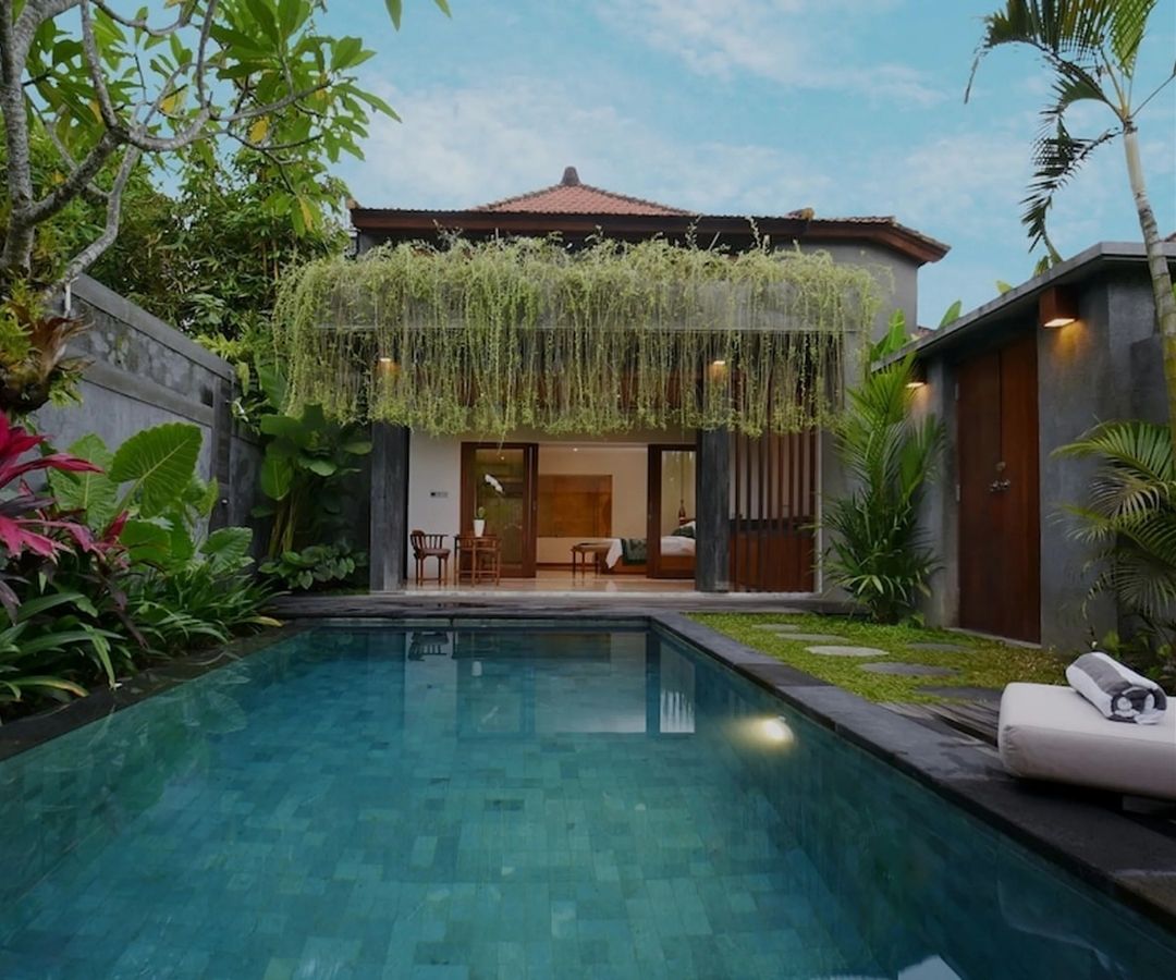 Hotel room with private pool