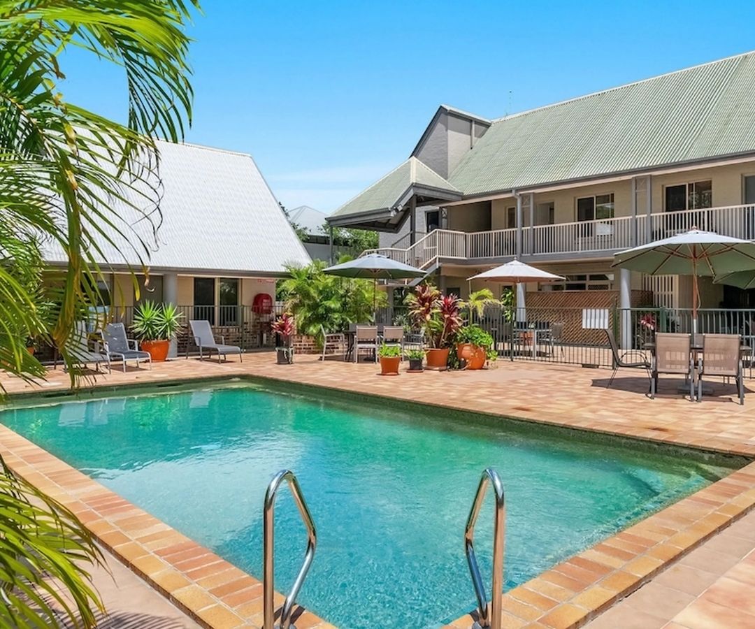 Hotel with pool
