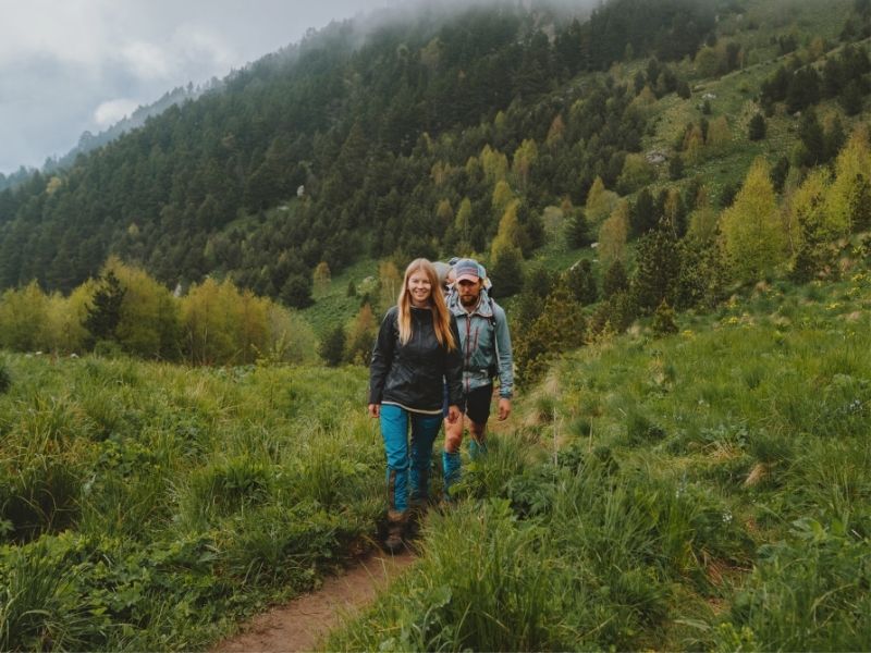 hikers-in-nature