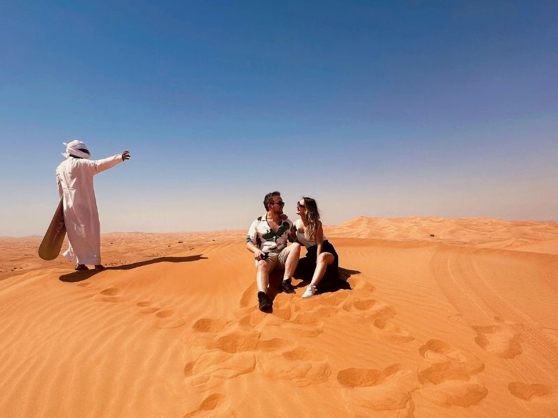 dubai-tourist
