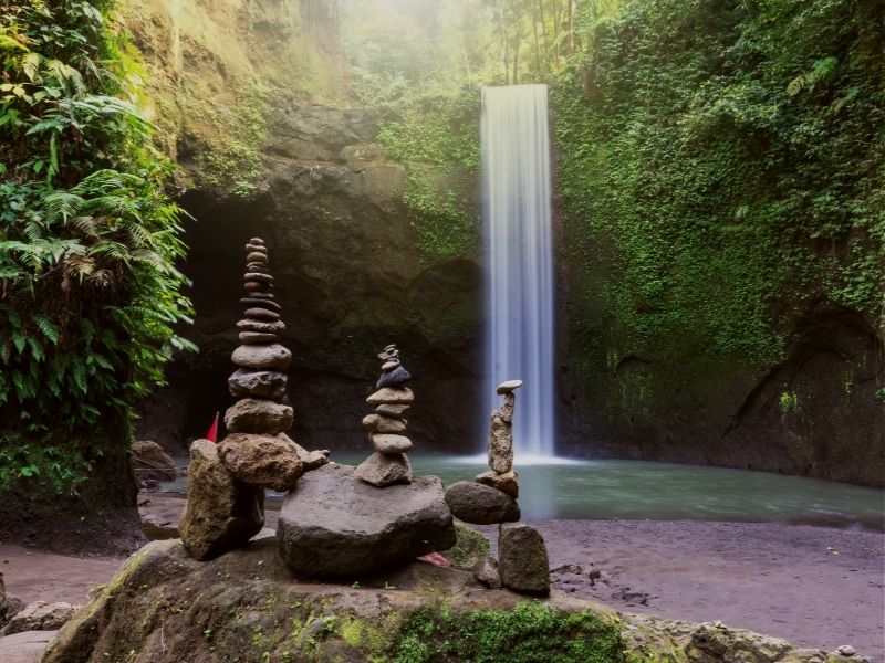 bali-gates