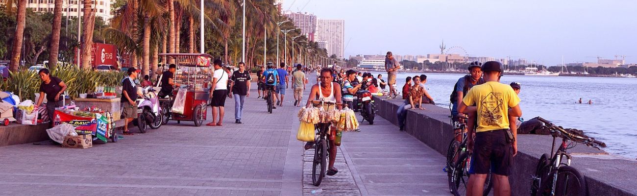 manila-board-walk