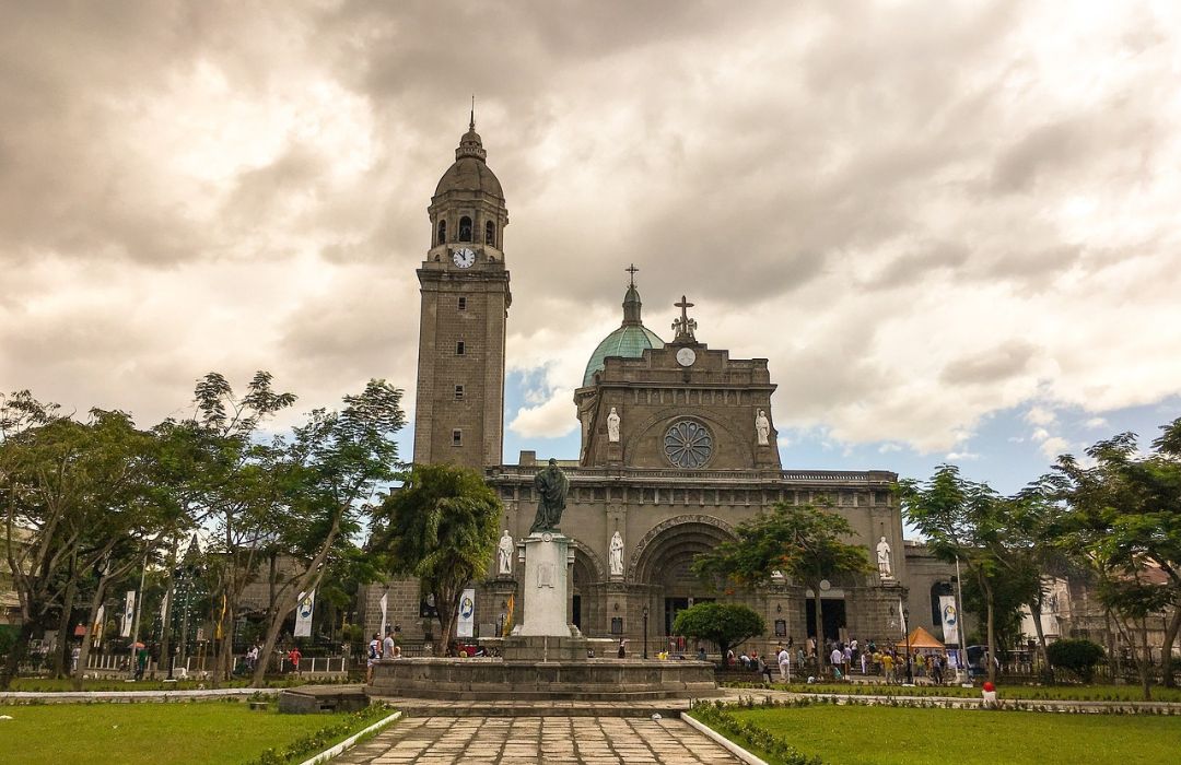 manila-building