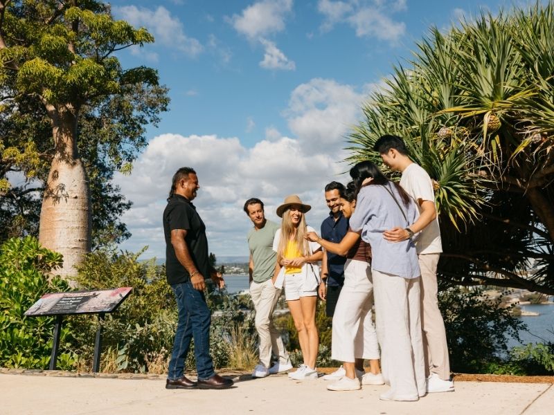 friends-in-perth