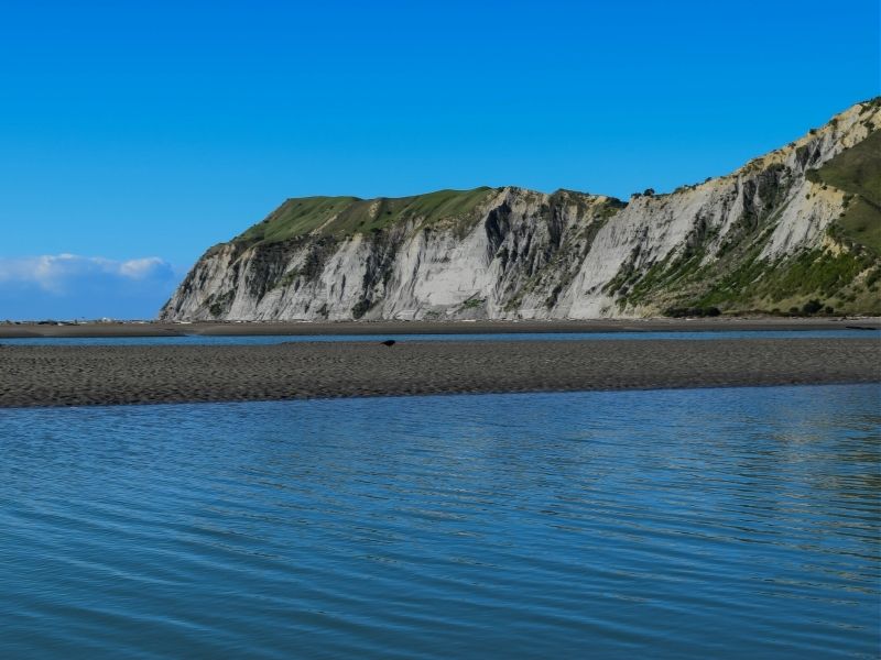 gisborne-beach