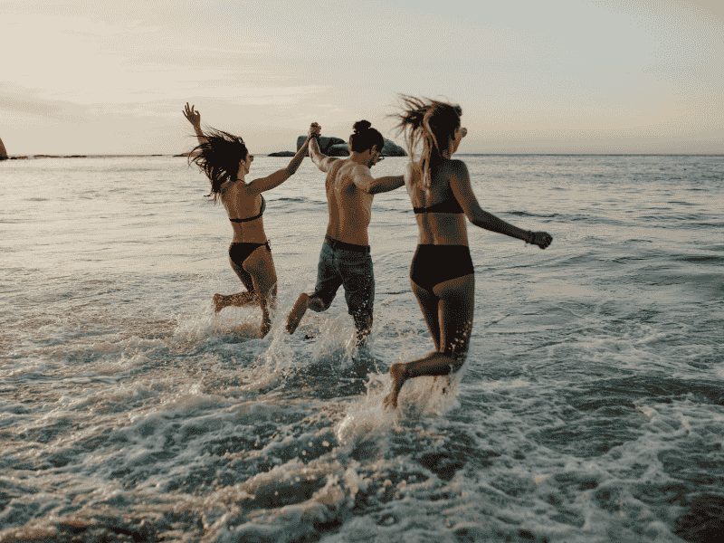 friends-beach