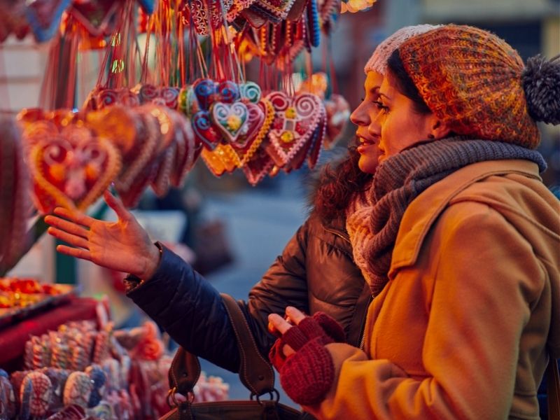 friends at Christmas markets