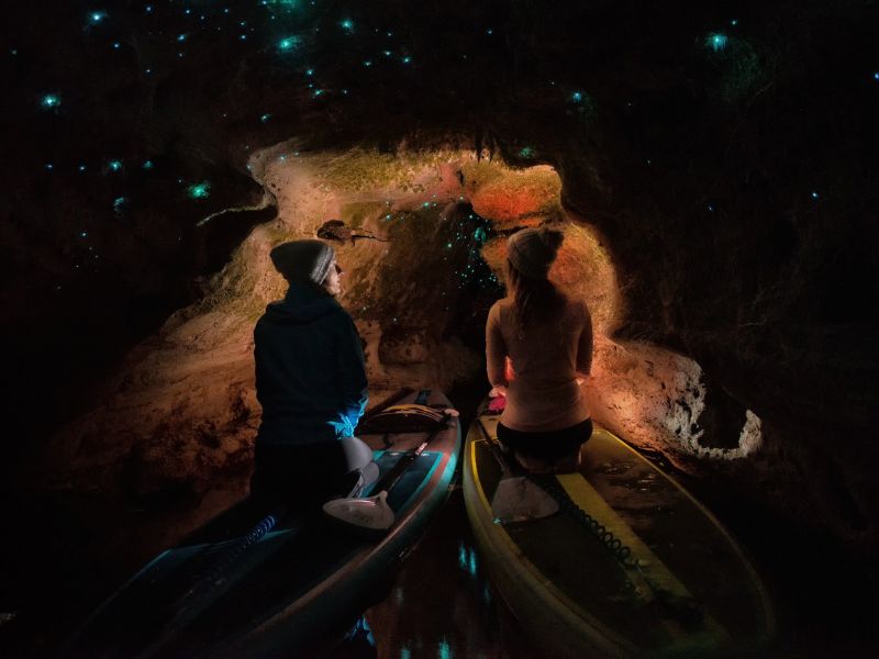 friends in glow worm cave