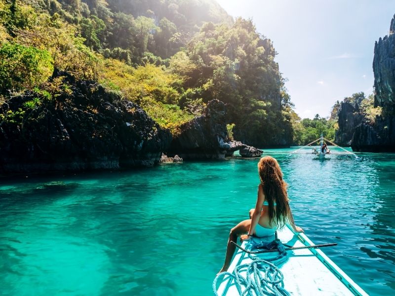 island-hopping-philippines