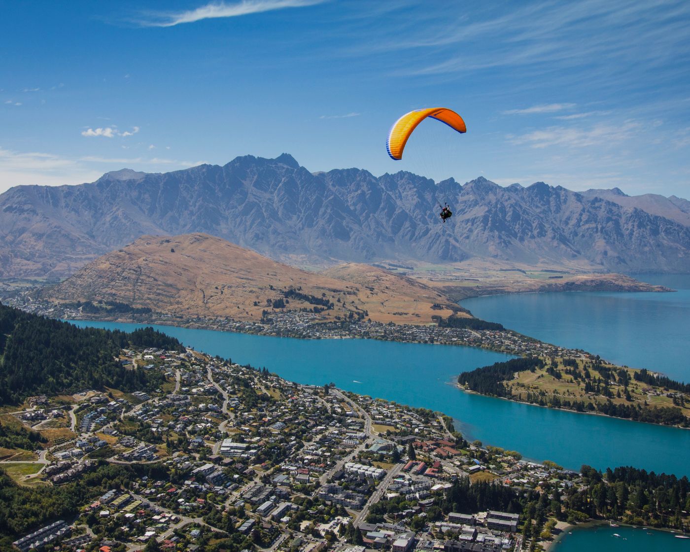 queenstown paraglider
