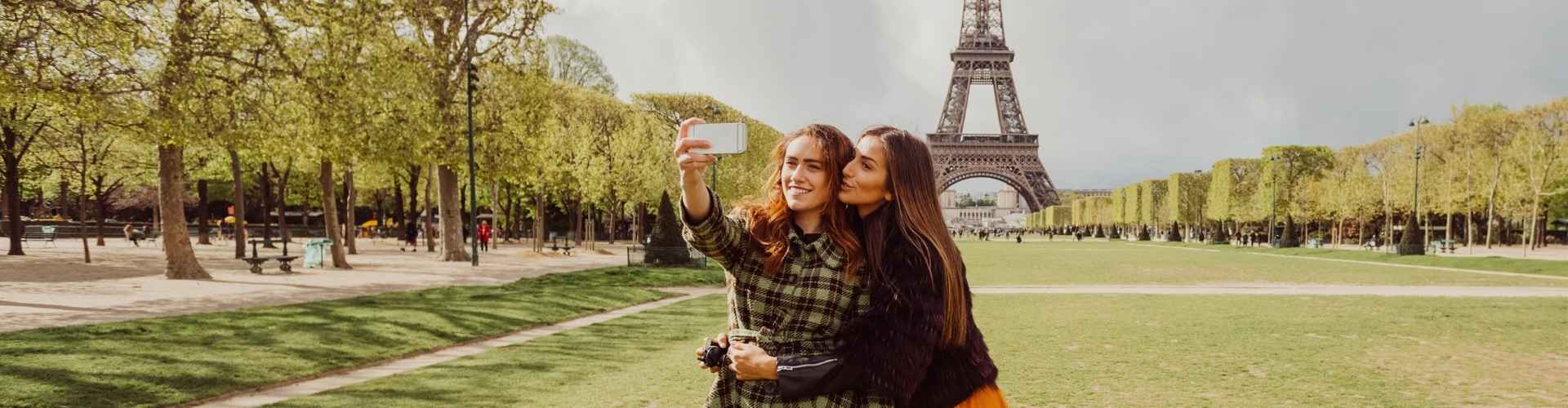 friends in paris